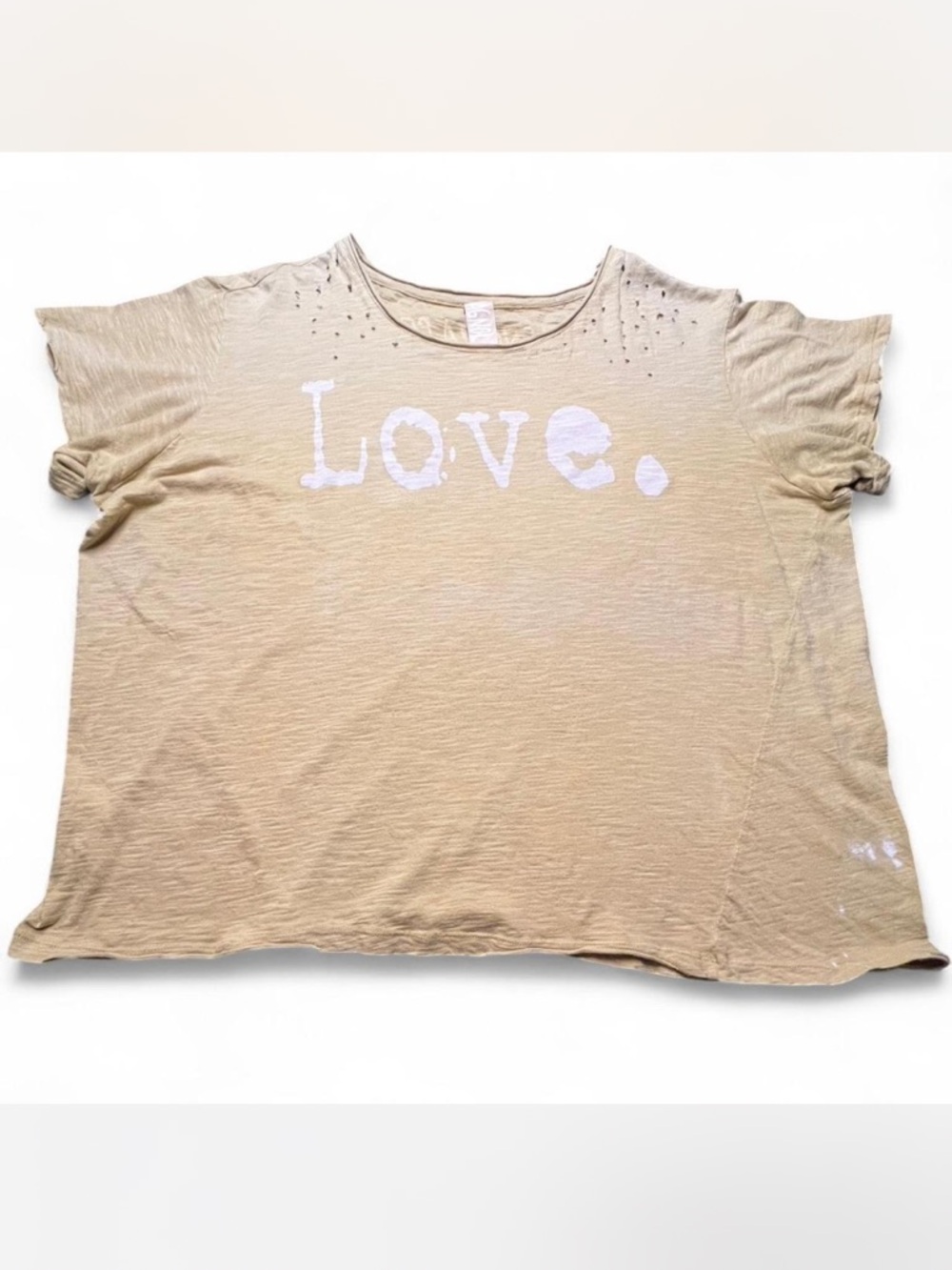 💥SOLD💥Magnolia Pearl Yellow Distressed "Love." Tshirt, OS